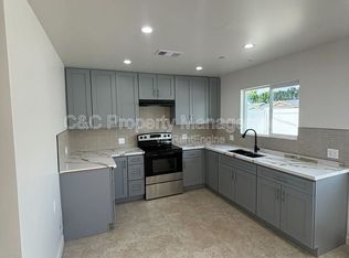 18110 Gault St, Reseda, CA 91335