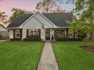 1906 Ashford Hollow Ln, Houston, TX 77077