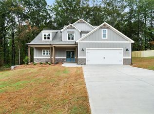 32 Harmony Woods Ln, Dallas, GA 30157