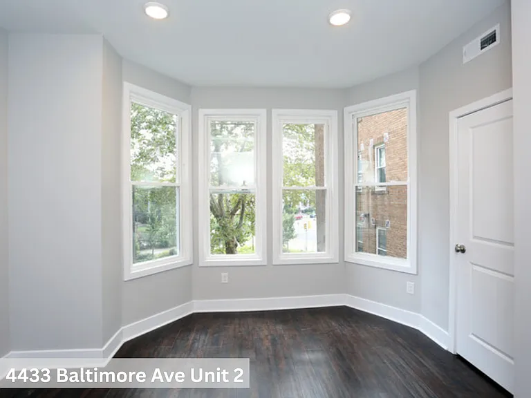 University City Boutique — Photo 12