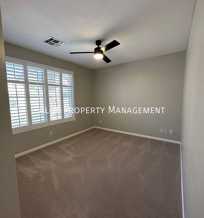 1st image of 2693 S Beverly Pl