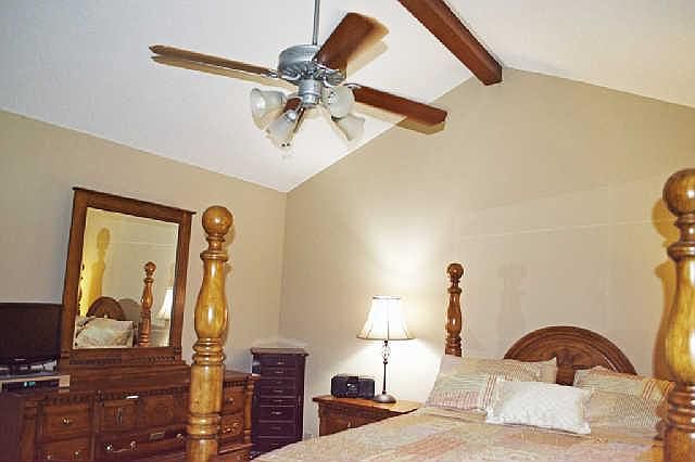 2nd image of 424 Thomas Jefferson Cir