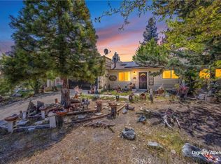 2164 Outer Highway 2 Hwy #2, Wrightwood, CA 92397