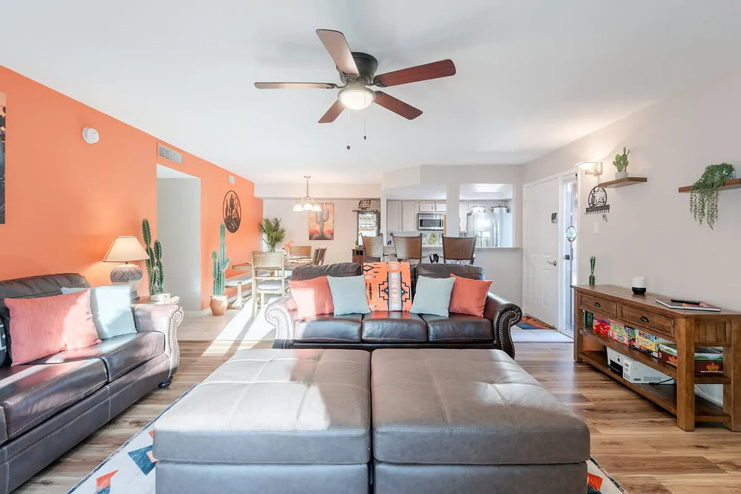 2 bed, 2.0 bath, $3,374 — Photo 4
