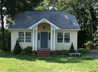 2902 Cedarhurst Rd, Finksburg, MD 21048