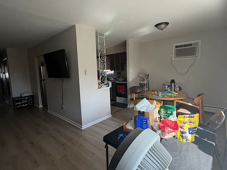 2243 Faunce St #2 — Photo 5