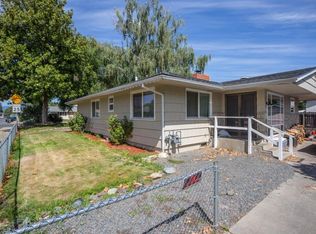 657 SW Balsam Rd, Grants Pass, OR 97526