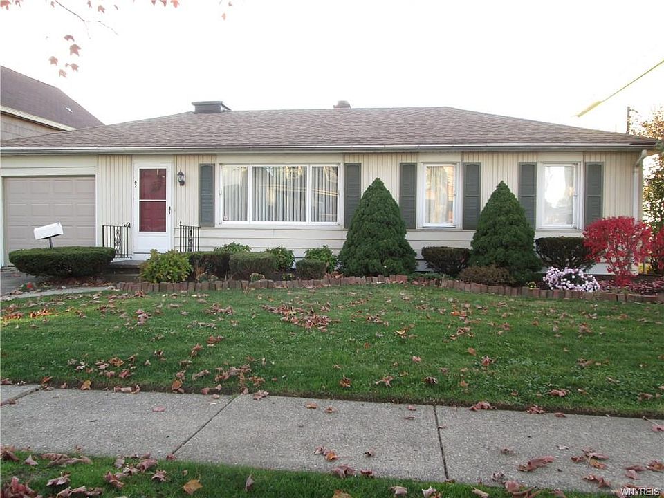 1st image of 62 Littlefield Ave