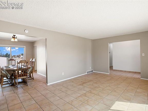 2nd image of 1290 30th Ln