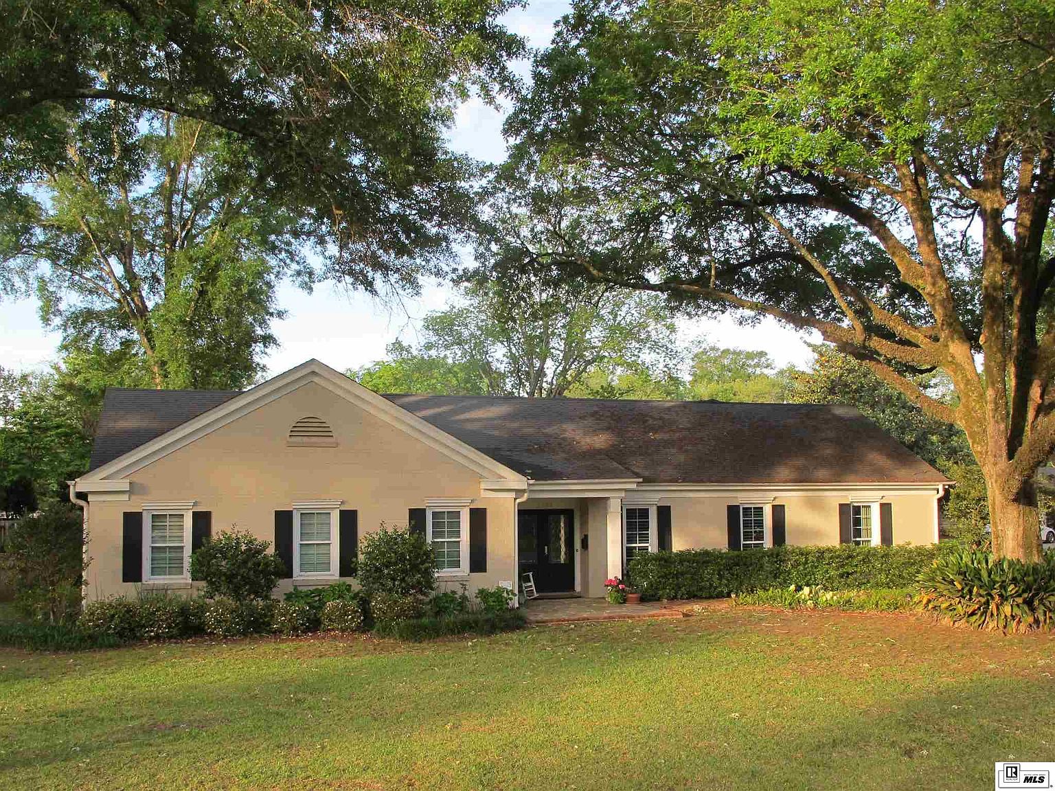 2700 Pargoud Blvd 8, Monroe, LA 71201 Zillow