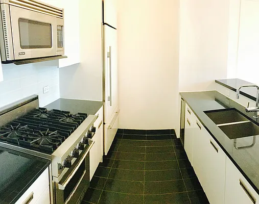 Rented by Nest Seekers International | media 39