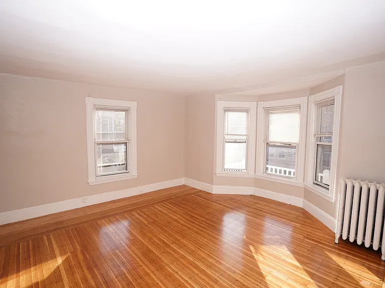 26 Ashford St #2 — Photo 1