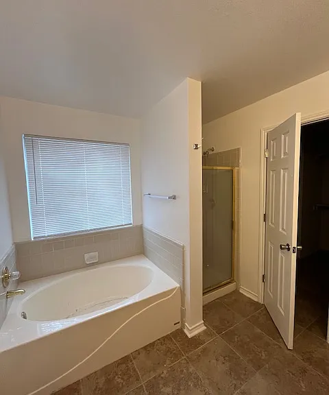 5111 Warwicke Dr — Photo 8