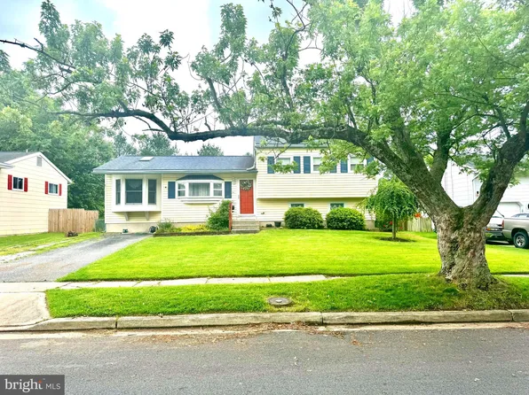 327 Justice Dr, Carneys Pt, NJ 08069