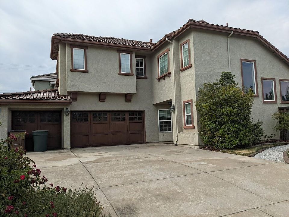 1st image of 701 Mayten Ct