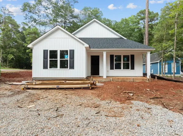 1348 Sagamore Dr, Louisburg, NC 27549