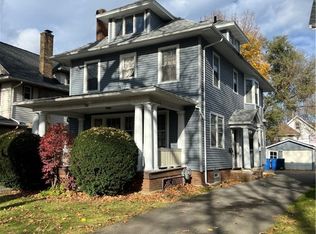 96 Laurelton Rd, Rochester, NY 14609