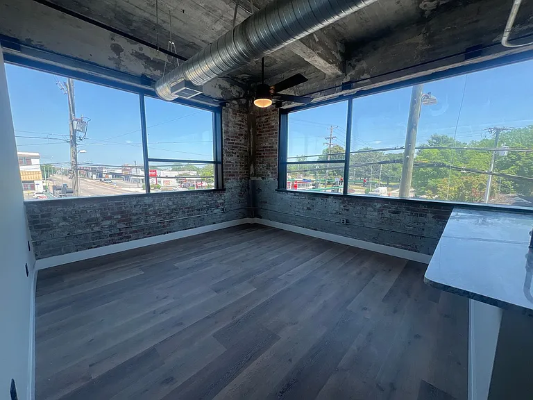 119 E Princess Anne Rd — Photo 123