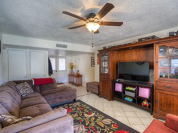 5th image of 16814 N 40th Ave