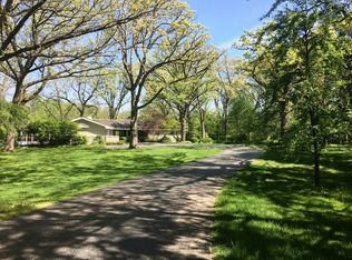 5N251 White Thorn Rd, Wayne, IL 60184