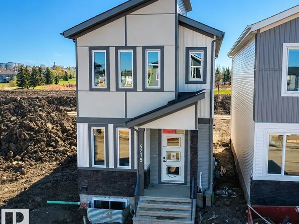 4215 63rd St, Beaumont, AB T4X 2Z2