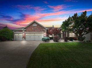 41 Rocky Brook Ct, Lake Saint Louis, MO 63367