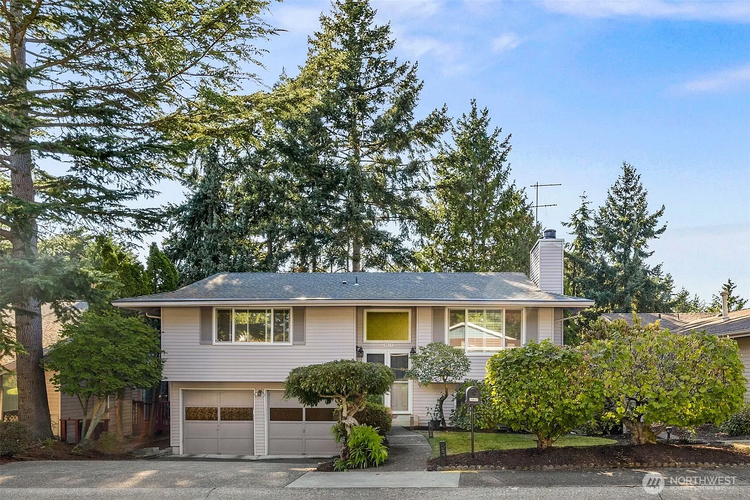 24837 13th Avenue S photo 1