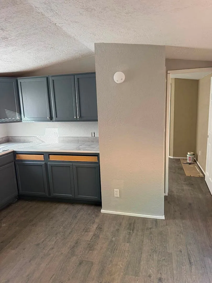 Newly Remodeled 2BD/2BA Trailer home $1450 a month, available 8/26 for year-long lease — Photo 1