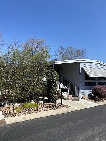 1st image of 525 W El Norte Pkwy Space 8