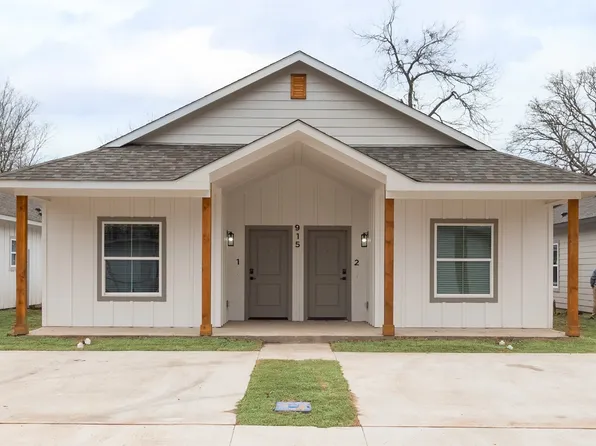 1805 Franklin Ave, Bonham, TX 75418