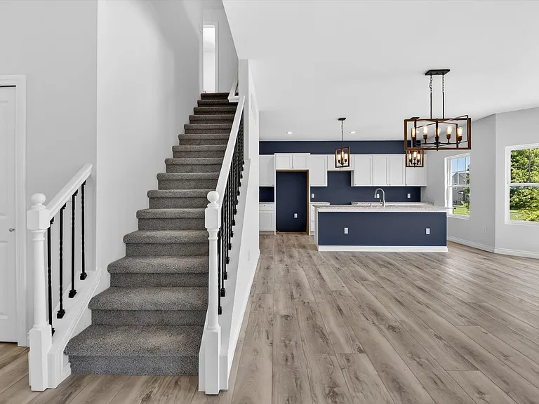 8760 Barrington Dr — Photo 28