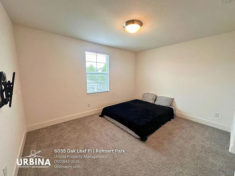 6055 Oak Leaf Pl — Photo 9