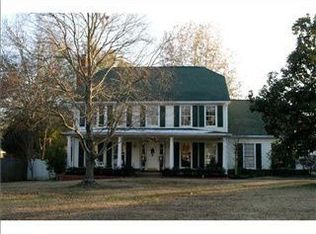 665 Winhill Ln, Collierville, TN 38017