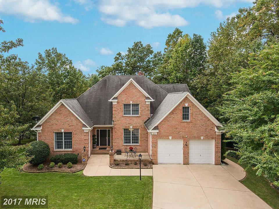 1st image of 6213 Woodland Lake Dr