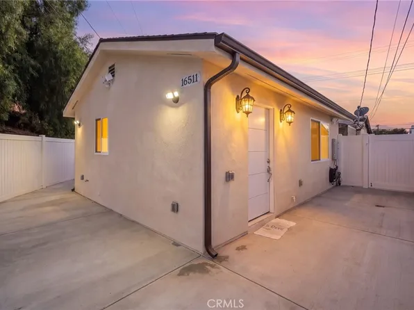 16511 San Fernando Mission Blvd, Granada Hills, CA 91344