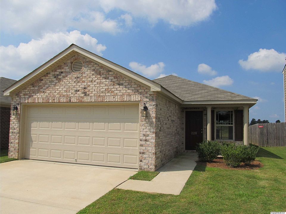 1st image of 228 Bermuda Lakes Dr