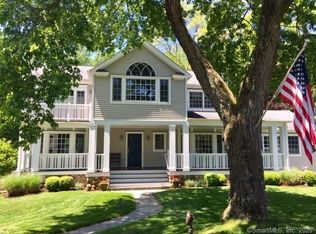 2 Spicer Ct, Westport, CT 06880