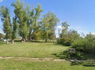 705 S Broadway St, Toledo, IA 52342