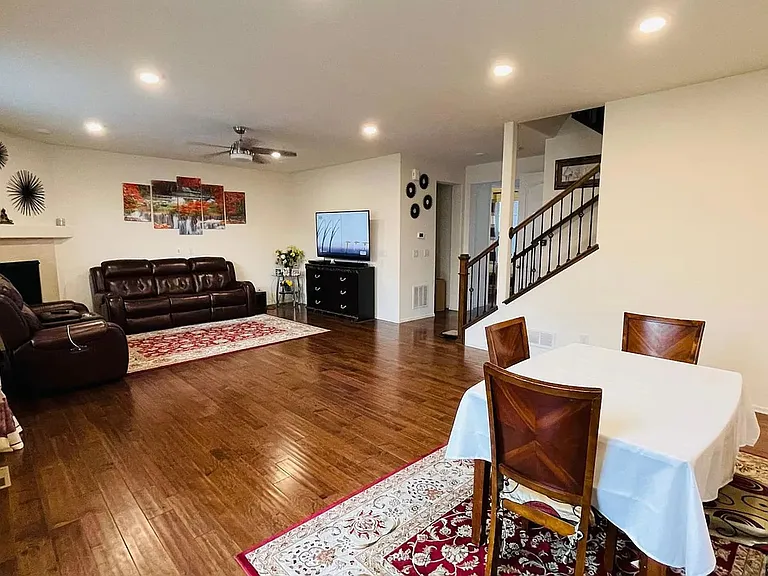 8805 Sassafras St — Photo 8