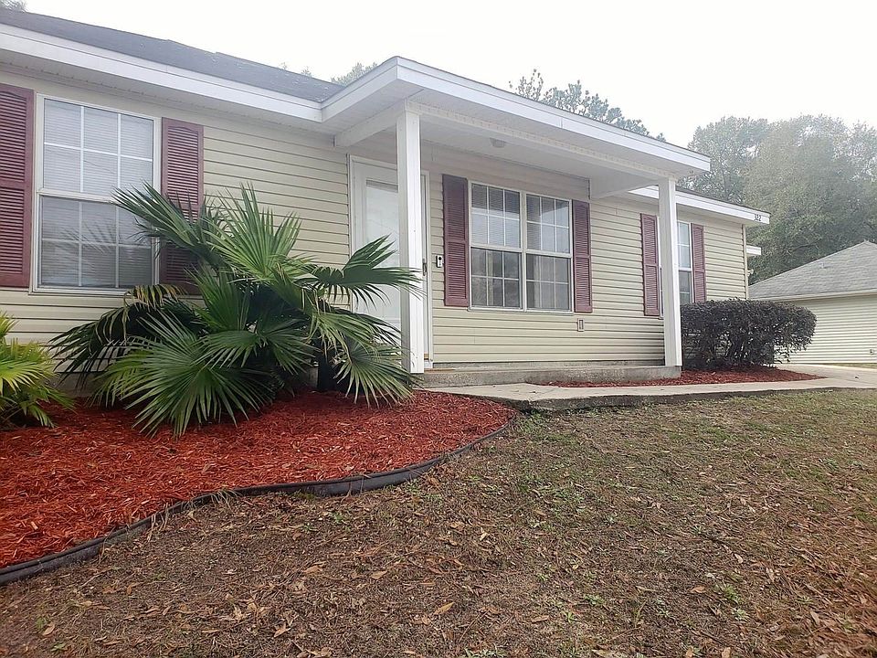 1st image of 322 Lakeview Dr