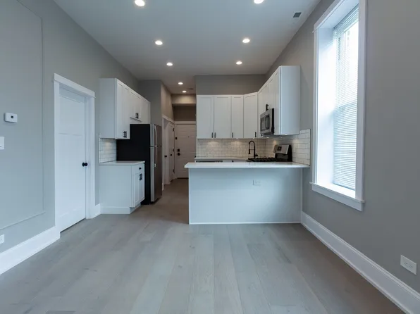 Pf-Arg, 2618 W Evergreen Llc, 2618 W Evergreen Ave #3R, Chicago, IL 60622