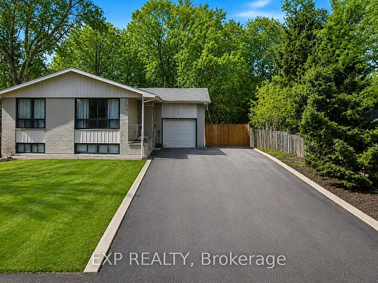 1175 Pinegrove Rd — Photo 1