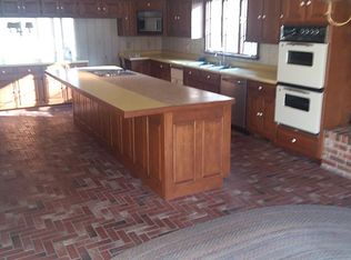 397 N 5th Ave, Winder, GA 30680