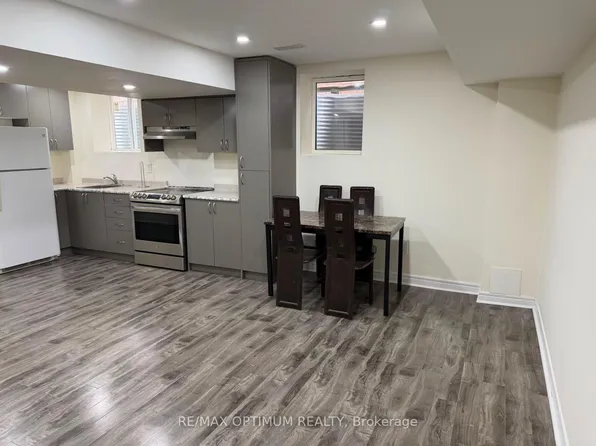 16 Gambia Rd #Basement, Brampton, ON L7A 4M2