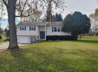 230 Moon Rd, Greenfield, OH 45123
