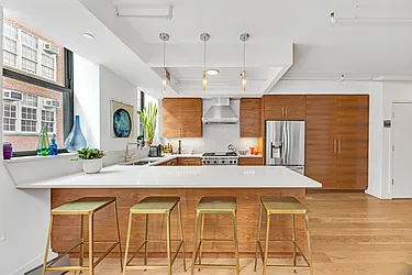 133 Mulberry Street, #4C