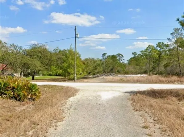 3030 Hollow Oak Ave, Lake Placid, FL 33852