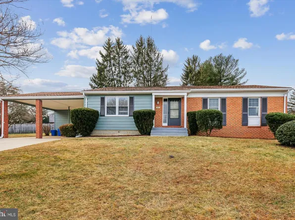 7 Cedar Bluff Ct, Baltimore, MD 21228