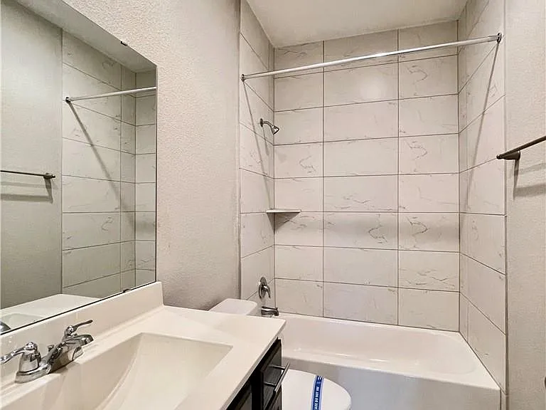 710 Coconut Grove St — Photo 27