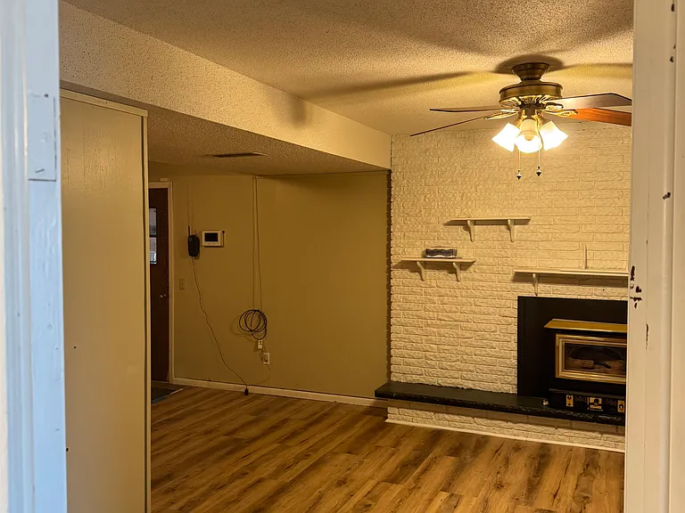 2365 Uplander Dr NW — Photo 8